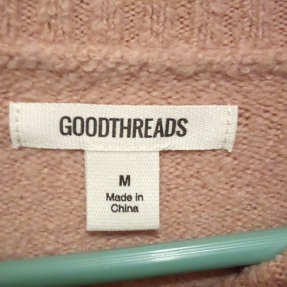 NWT - Goodthreads Women's Boucle Turtleneck Sweater - Size Medium - Picture 5 of 8